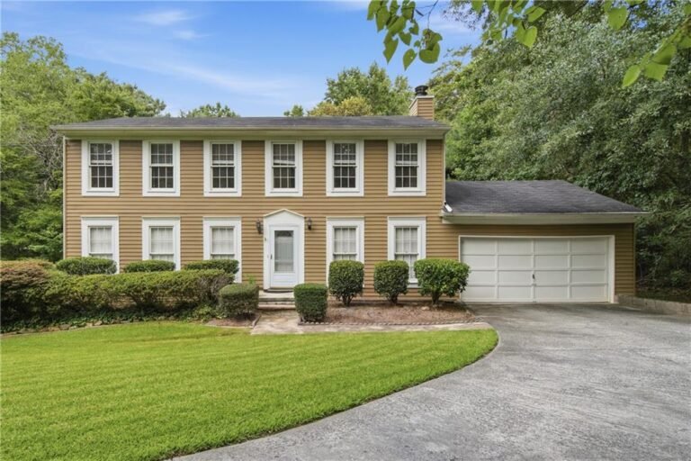 471 Surrey Place - VCG sale